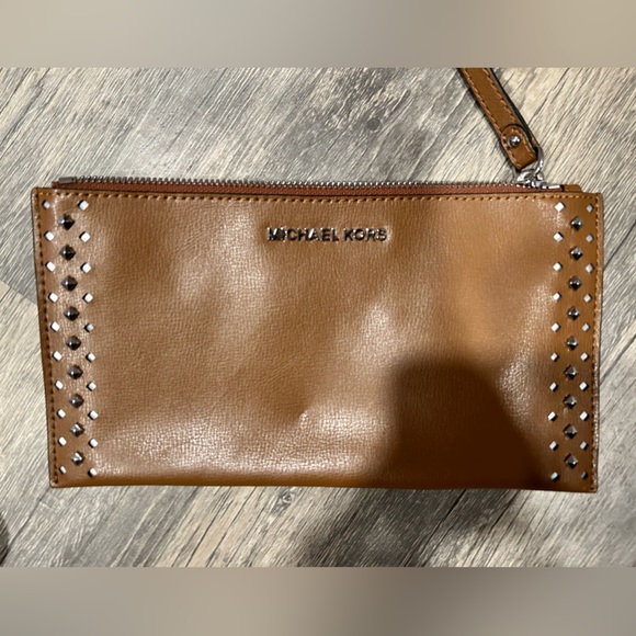 Michael Kors Clutch - Picture 3 of 3